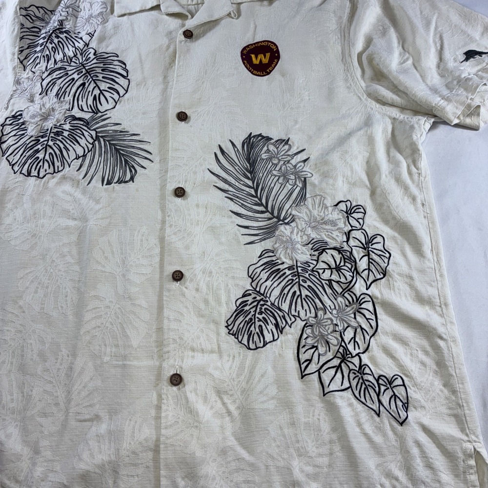 Tommy Bahama Washington Football Team Silk Blend Camp Shirt Cream Mens Large - Picture 3 of 15